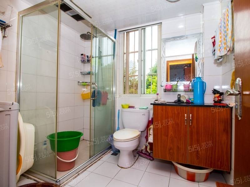 惠丰花园(北区商品房)婚装自住大三房送13平大